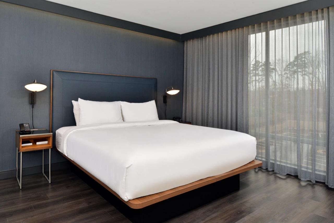 ホテル Courtyard By Marriott Raleigh Cary Crossroads エクステリア 写真