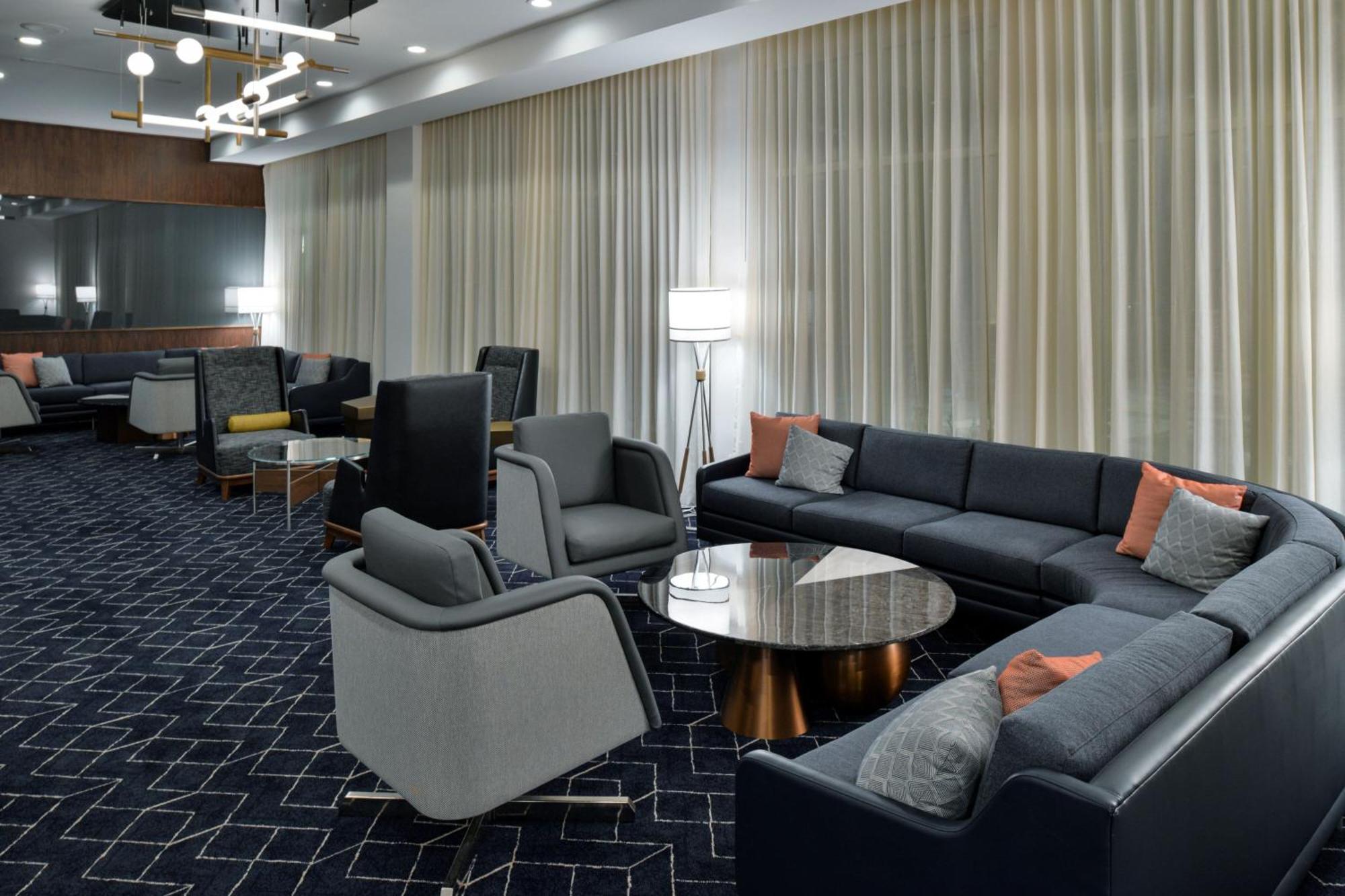 ホテル Courtyard By Marriott Raleigh Cary Crossroads エクステリア 写真